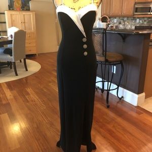 NWOT Betsy and Adam gown with accent jacket